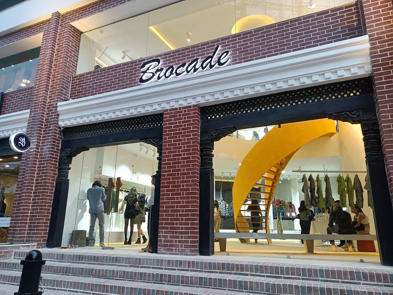 Brocade opens third store